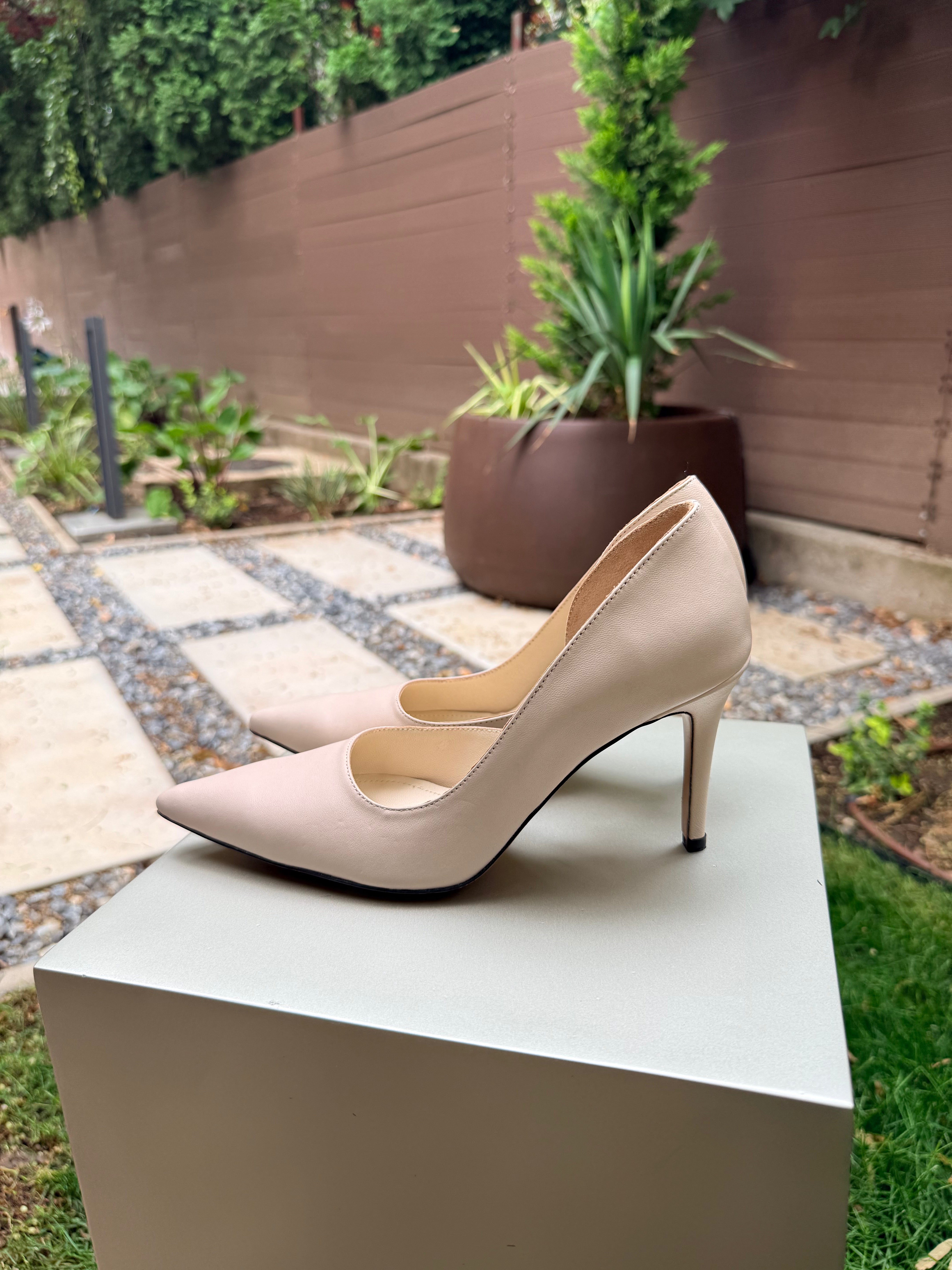 The Not so Mad in Nude Leather (7 cm)