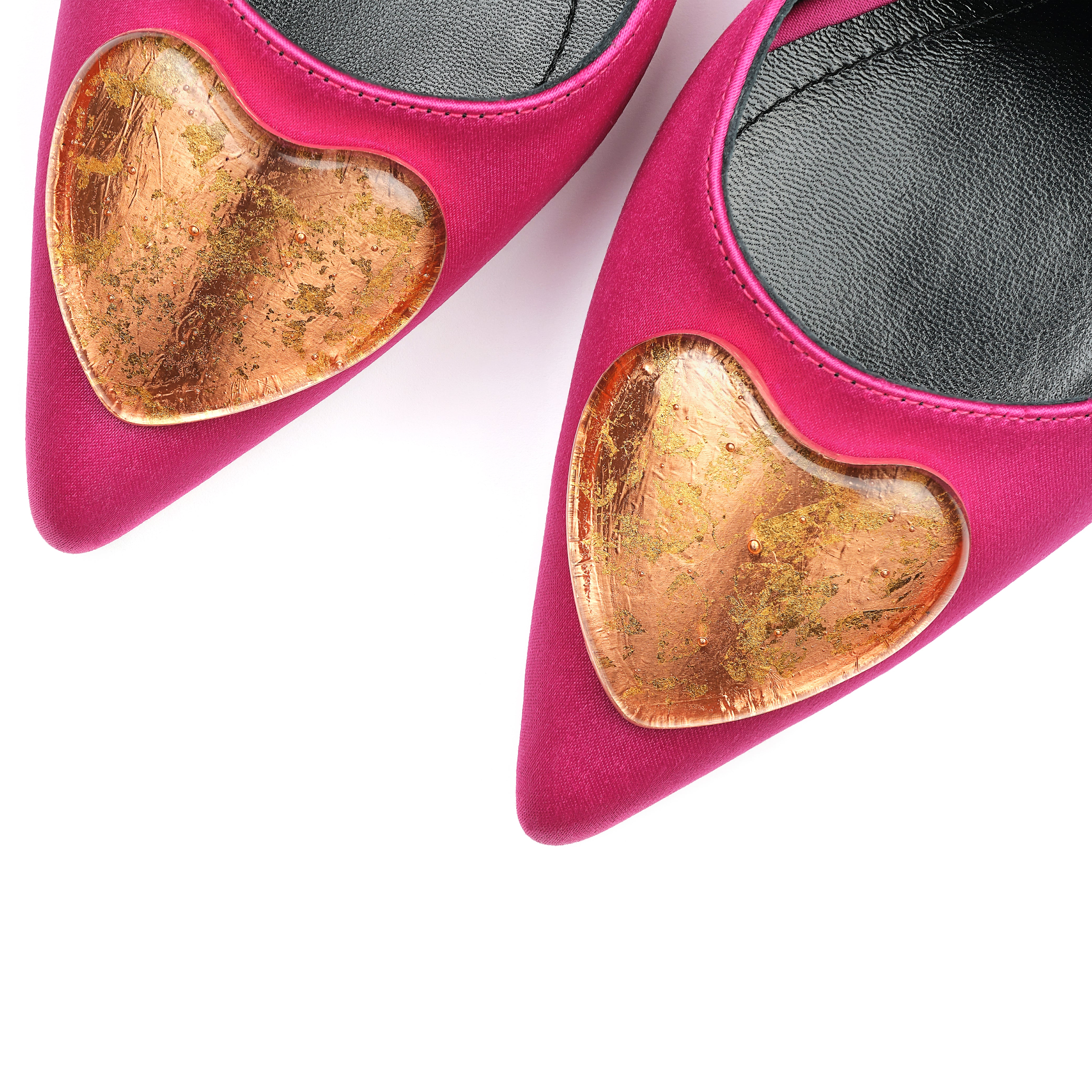 Mad in Love Fuchsia w 24k gold accessories