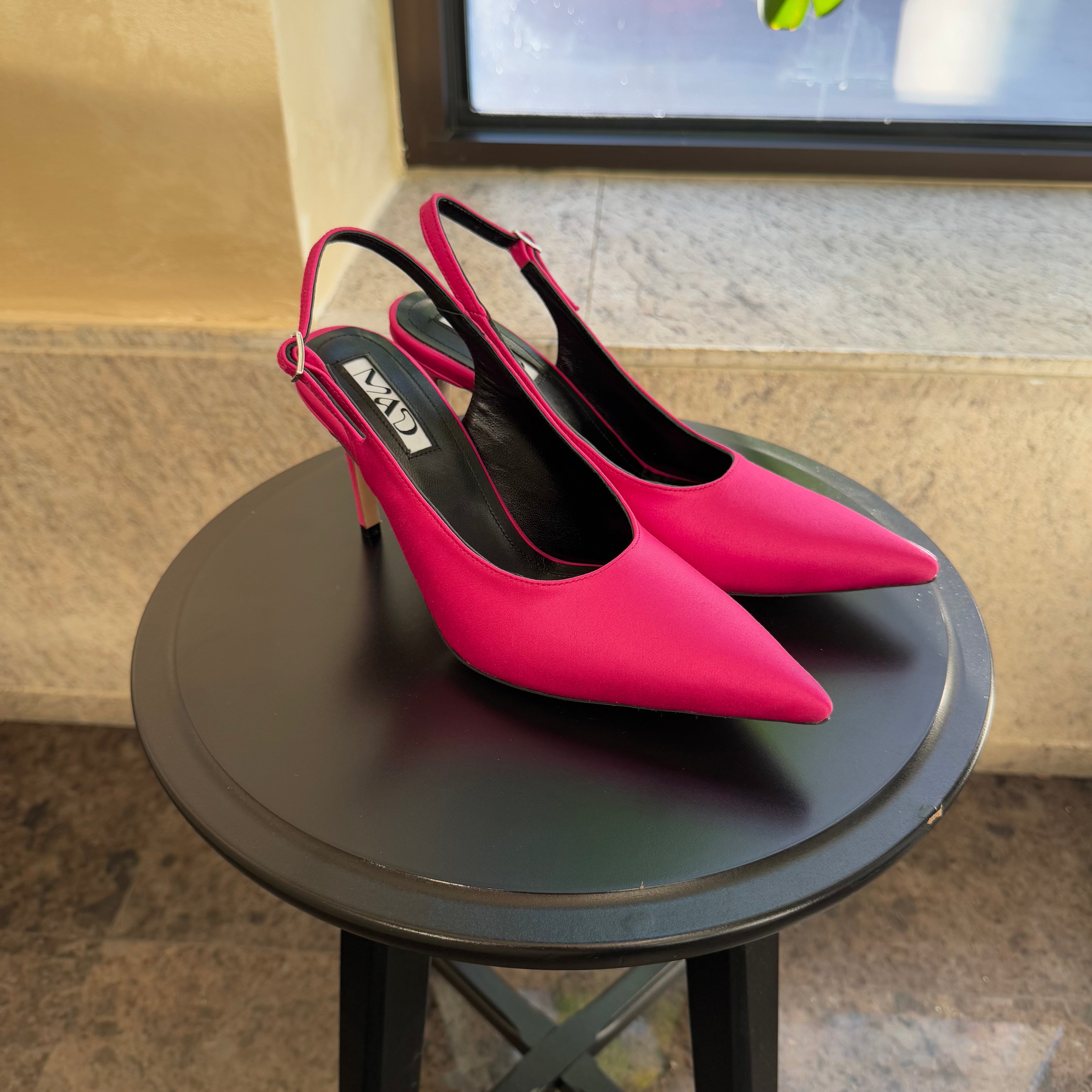 YOKO_Slingback_Fuchsia_Satin_side