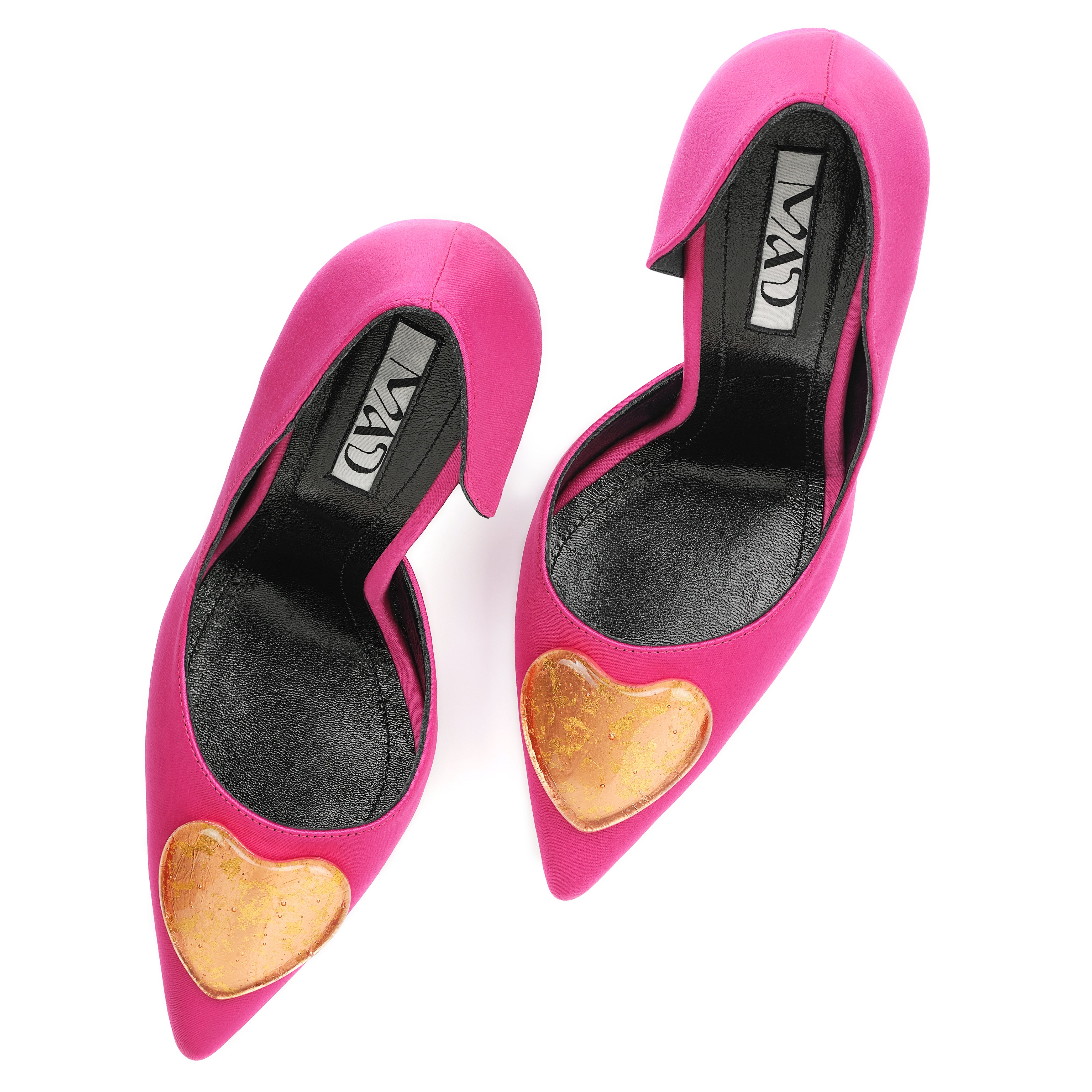 fuchsia satin stilettos 10 cm with gold glass hearts front