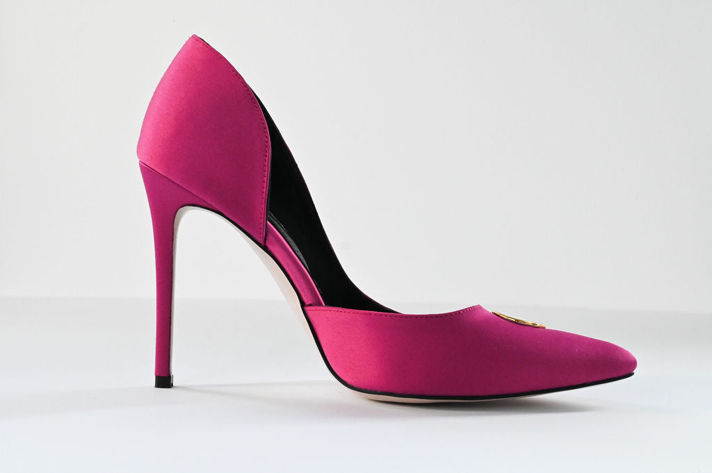 fuchsia satin stilettos 10 cm with round porcelain accessory profile