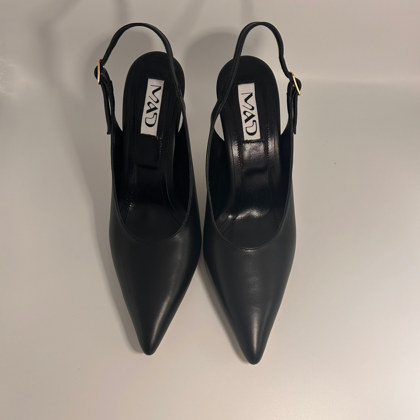 Black leather Stiletto Slingbacks Pair