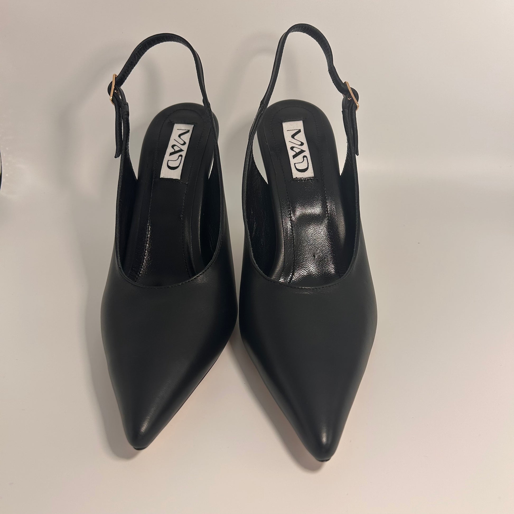 Black leather Stiletto Slingbacks Pair