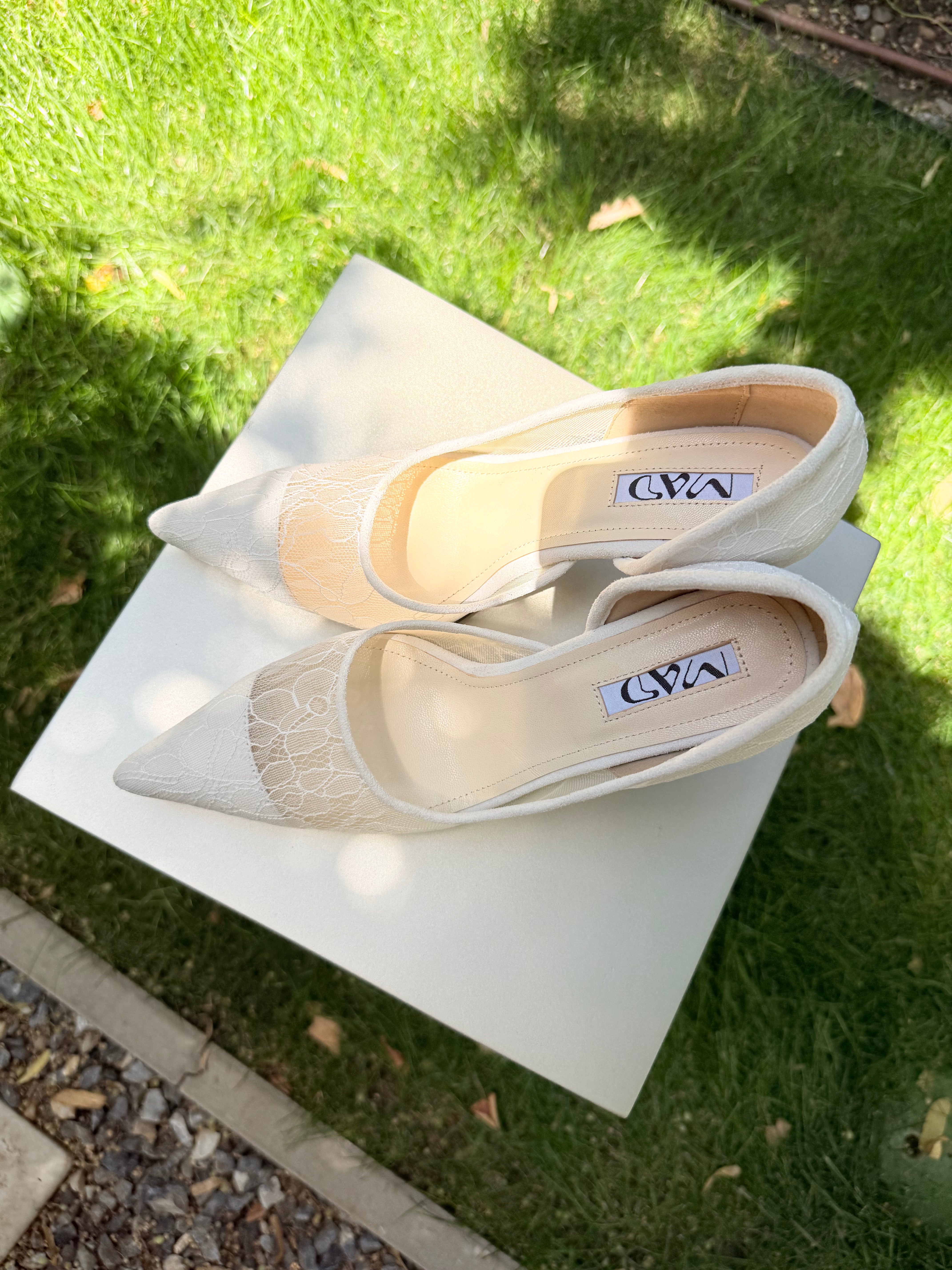 Ivory lace bridal heels, pointed toe slingback stiletto shoes
