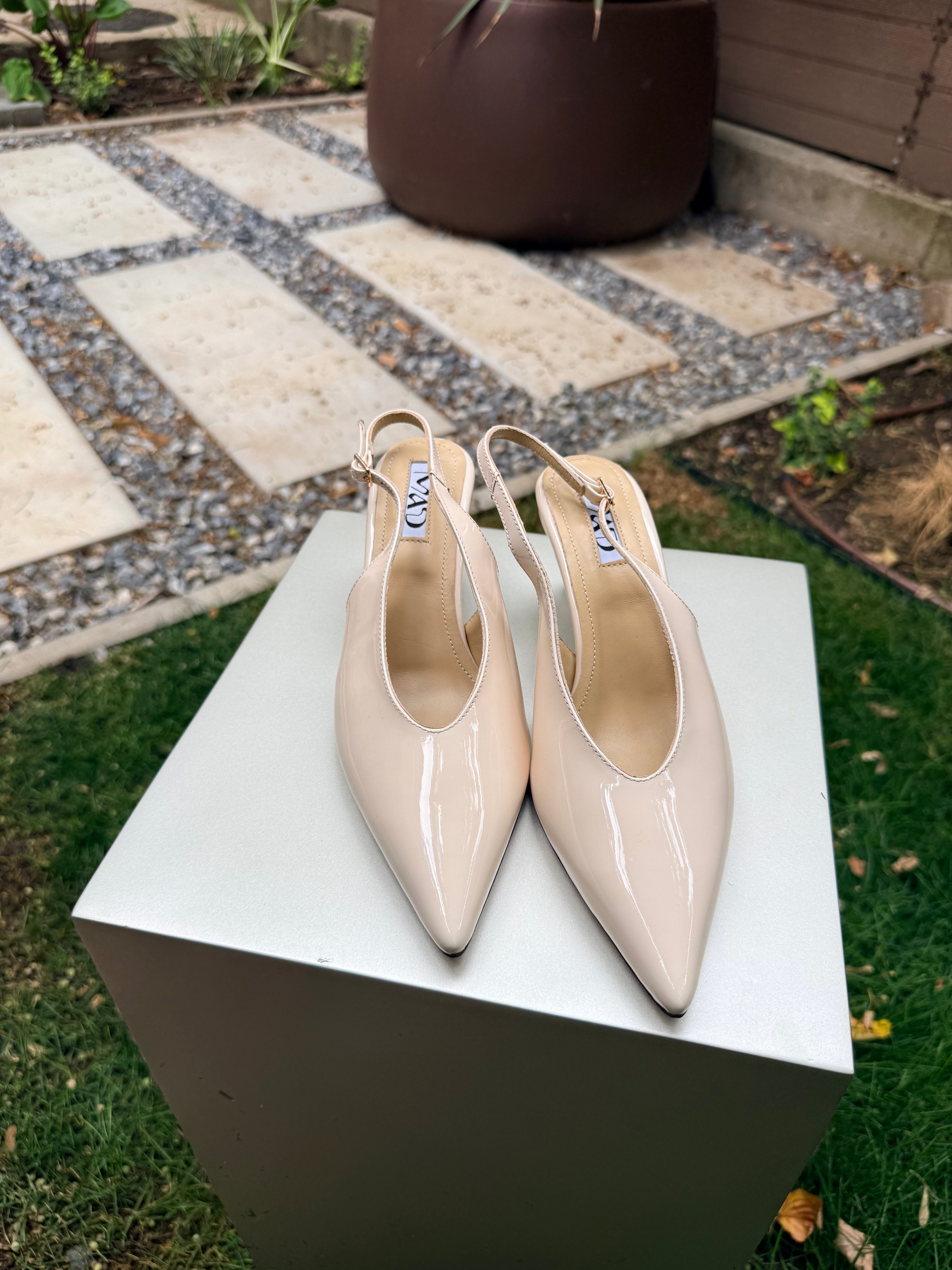 YOKO Slingbacks Patent Ivory