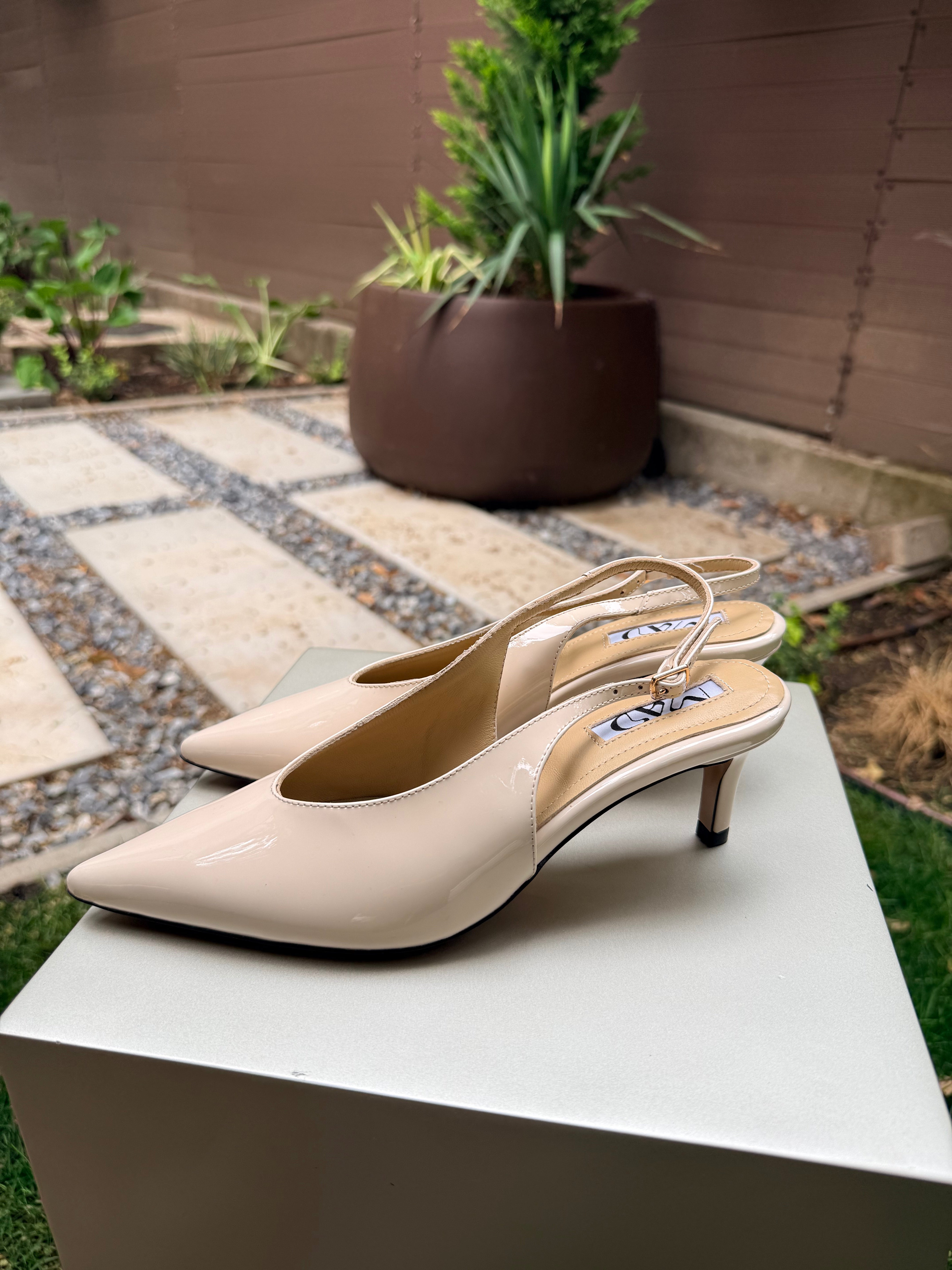 YOKO Slingbacks Patent Ivory