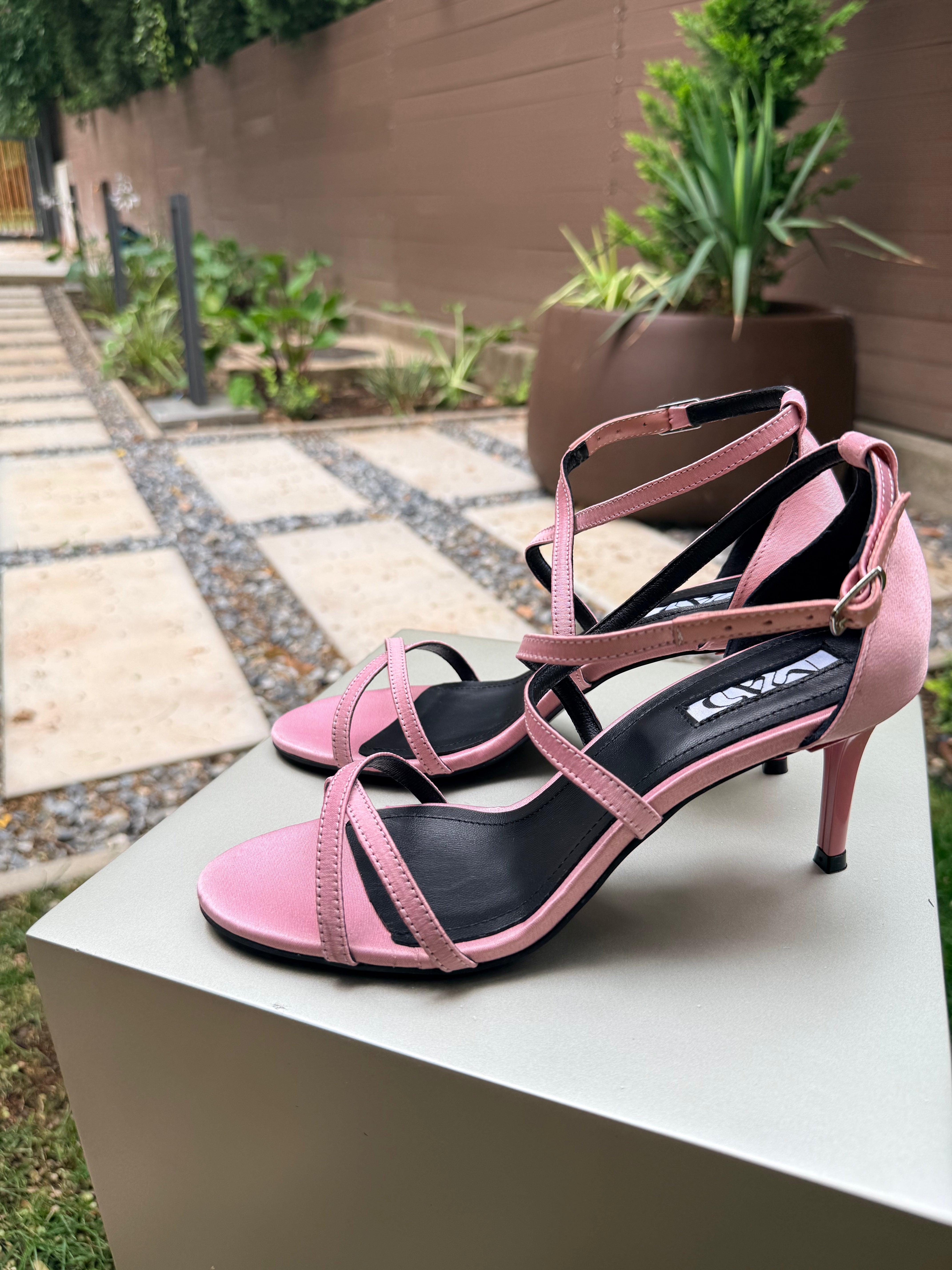 The Mad Sandal in dusty pink satin