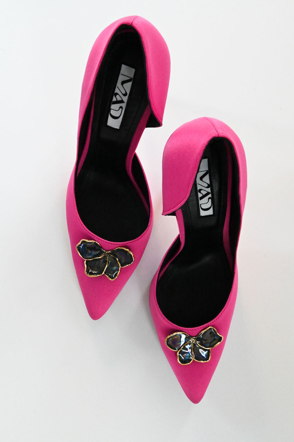 fuchsia satin stilettos 10cm with flower accessory front