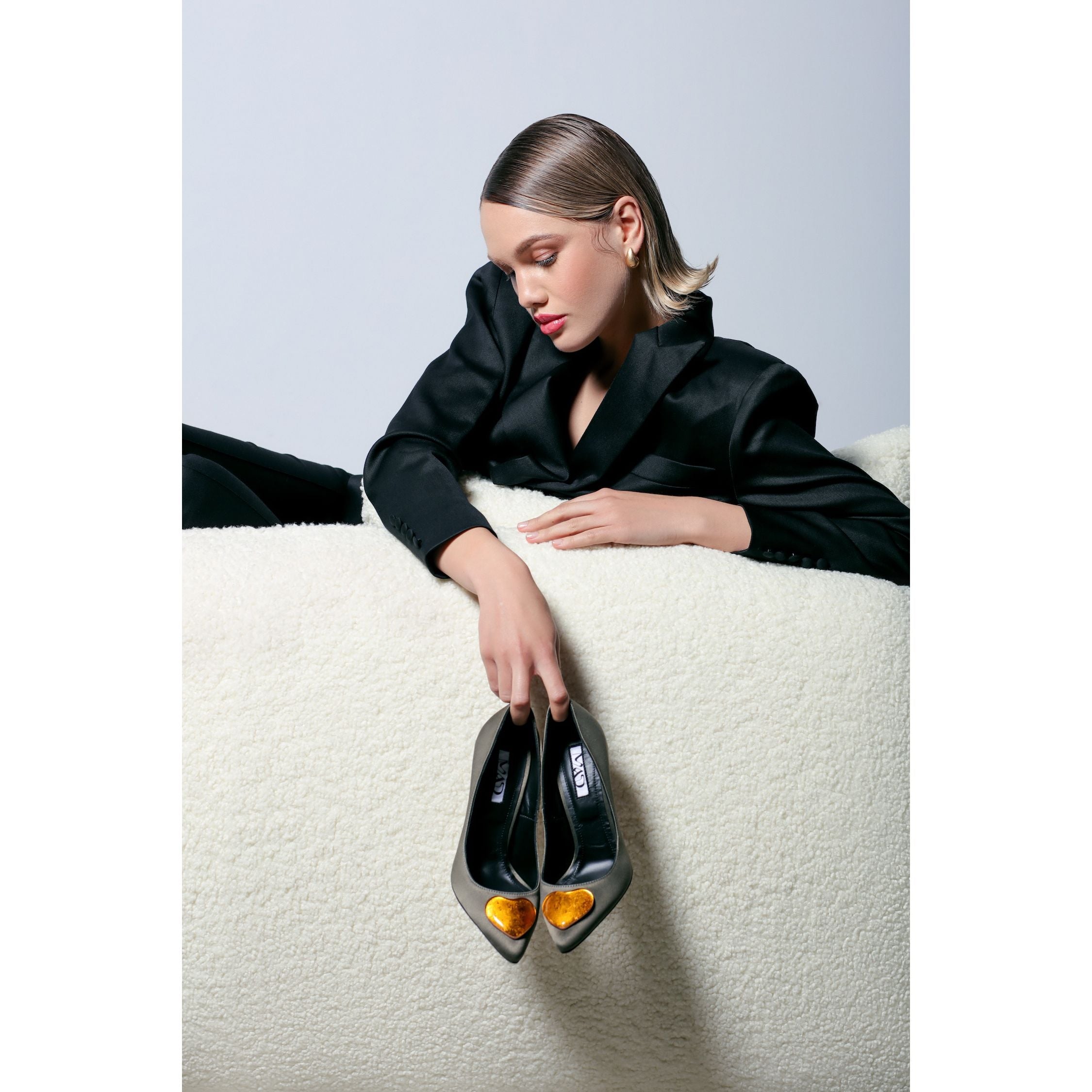 olive green satin stilettos 10 cm, with 24 karat gold glass hearts artistic 2